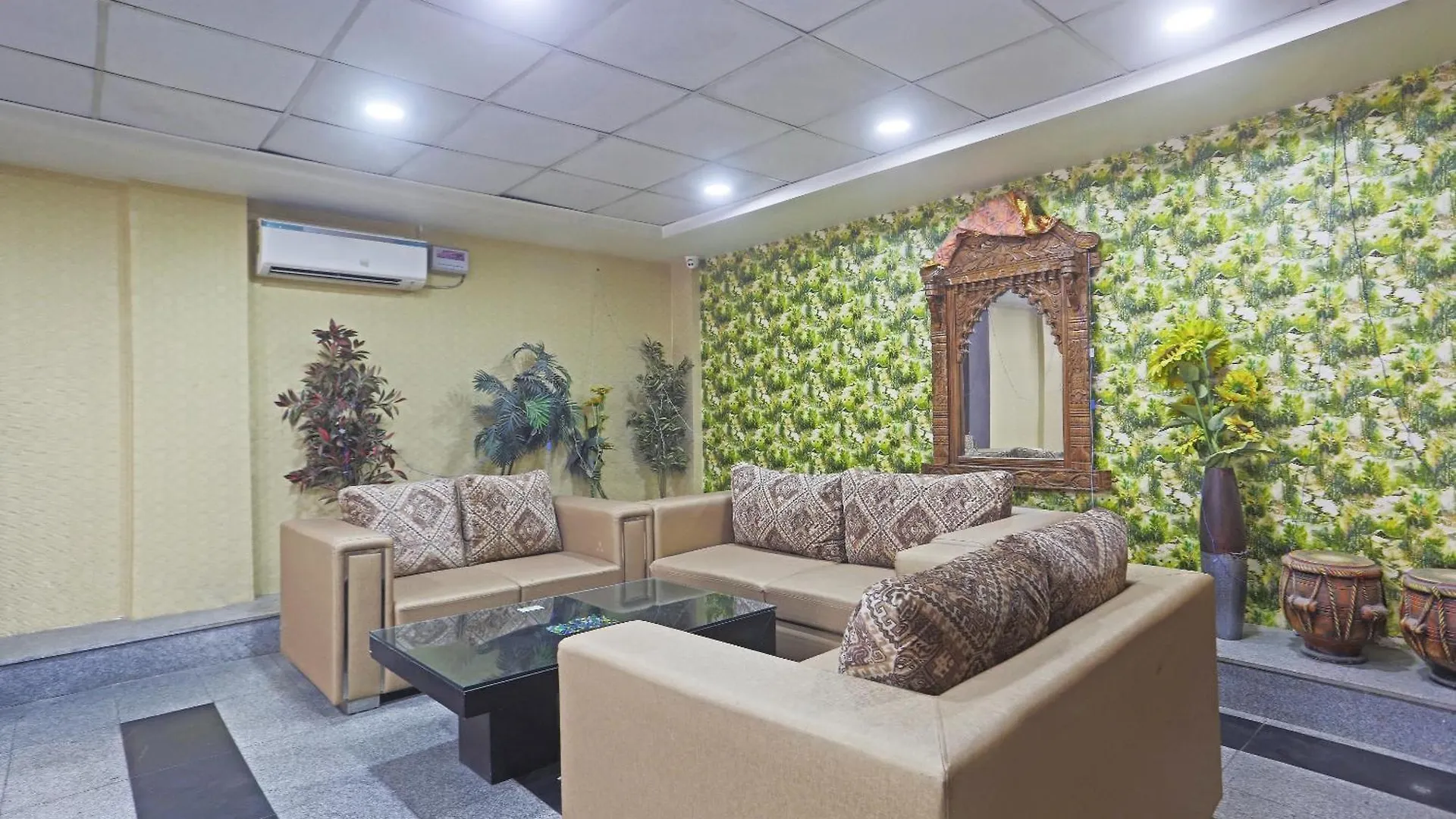 Hotel Aerostar Gold - Opposite Max Healthcare Delhi  Delhi (National Capital Territory of India)